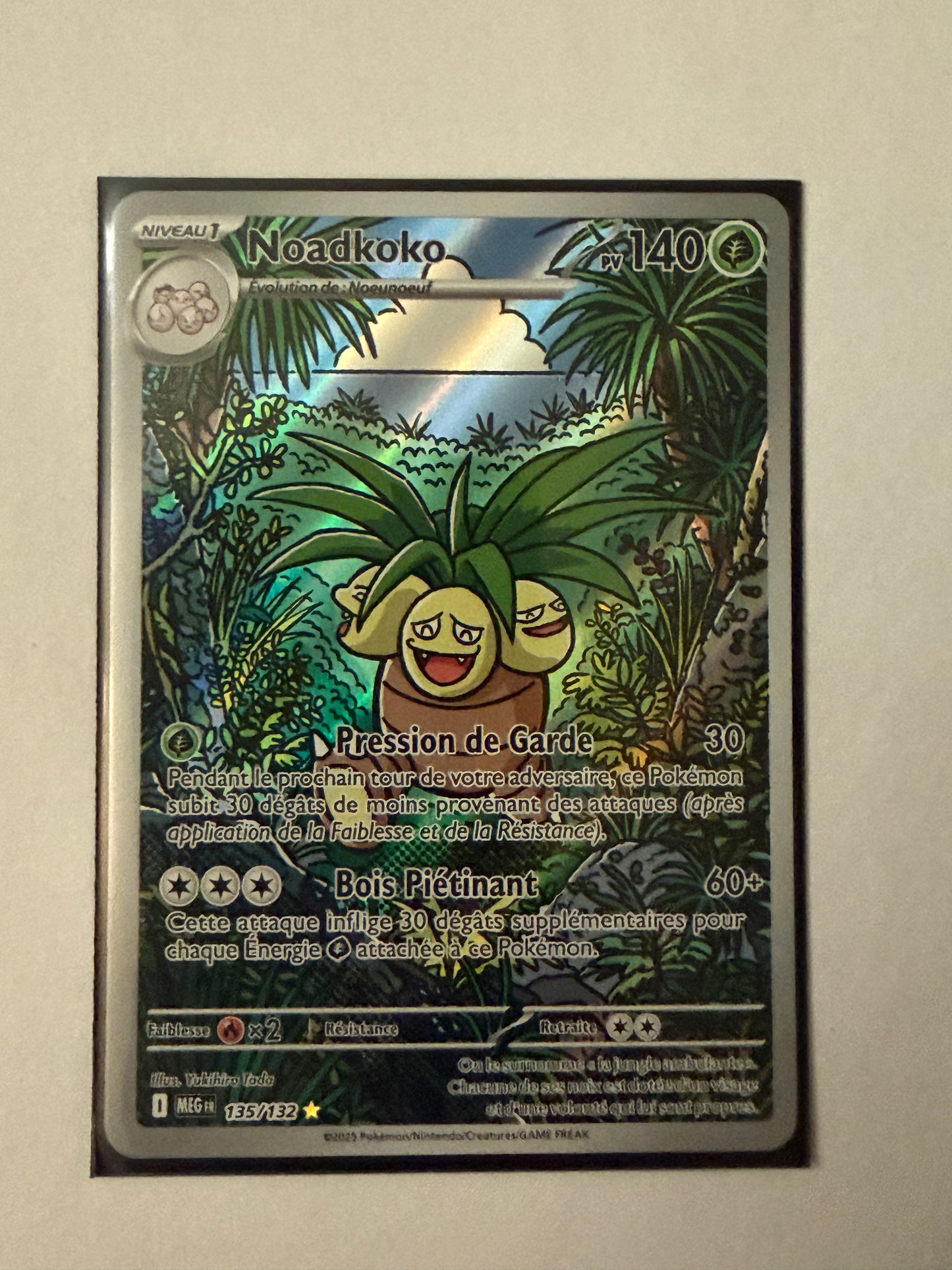 Carte Pokémon AR Noadkoko (Me1 135) Mint Française + 1 carte mystère