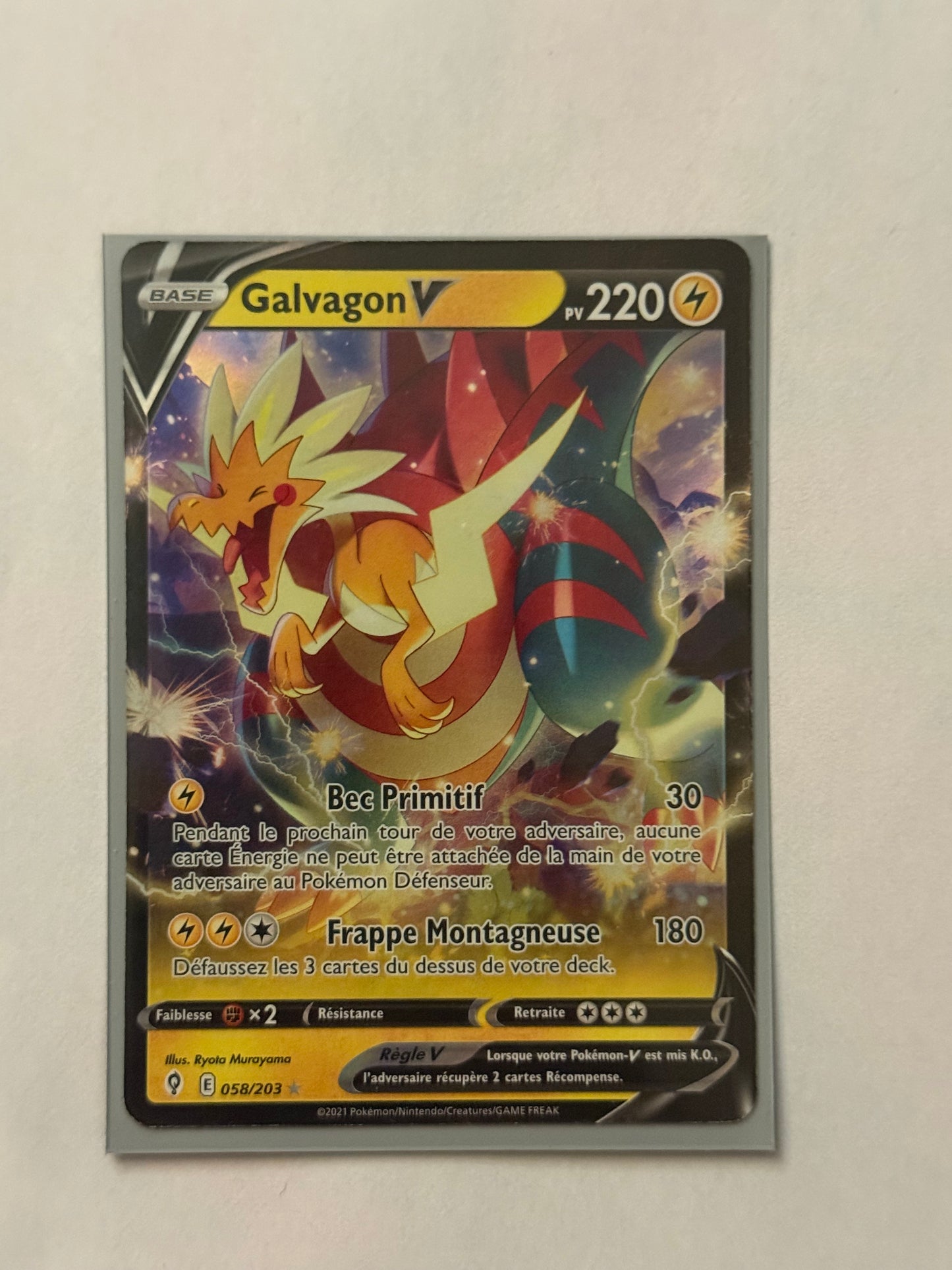 Carte Pokémon Galvagon V(Eb7 058) Mint Française + 1 carte mystère